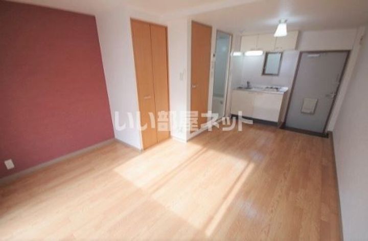 シャンテー三矢IIの居間