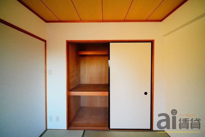 東京都小平市回田町(マンション)の賃貸物件の内装