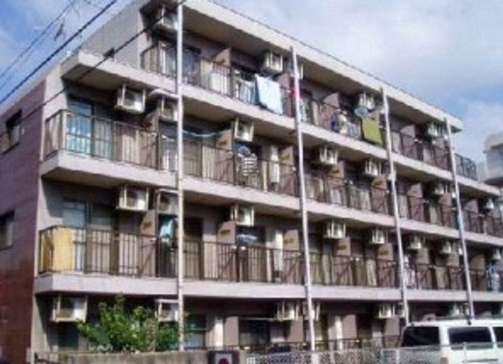 パレ・ドール鶴見西の外観