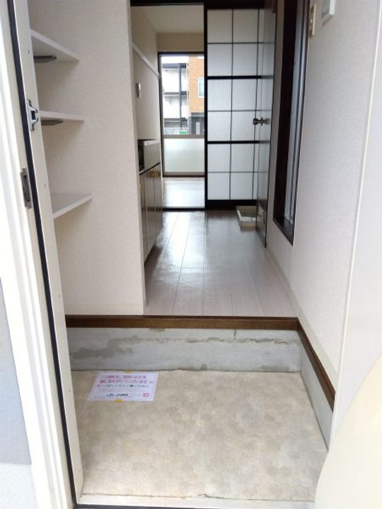 サンハイム星宮の玄関