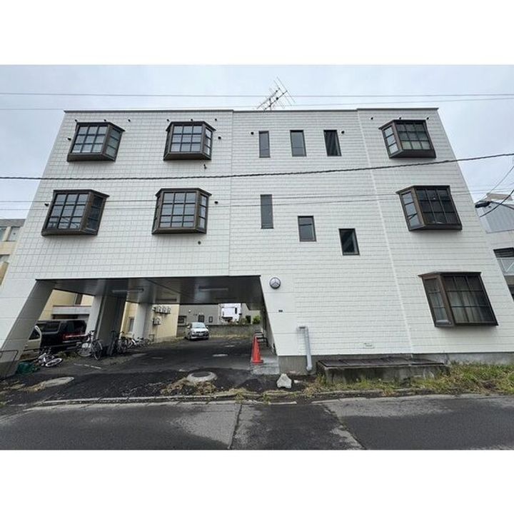 マンション白樺の地図