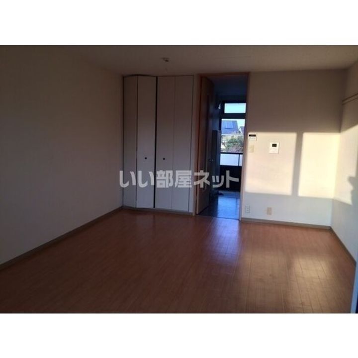 栃木県宇都宮市下河原1(アパート)の賃貸物件の居間