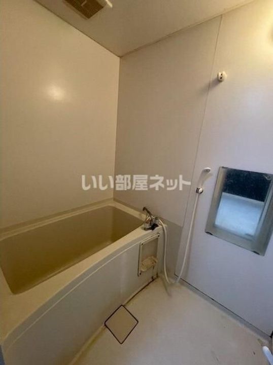 群馬県伊勢崎市東本町(マンション)の賃貸物件の風呂