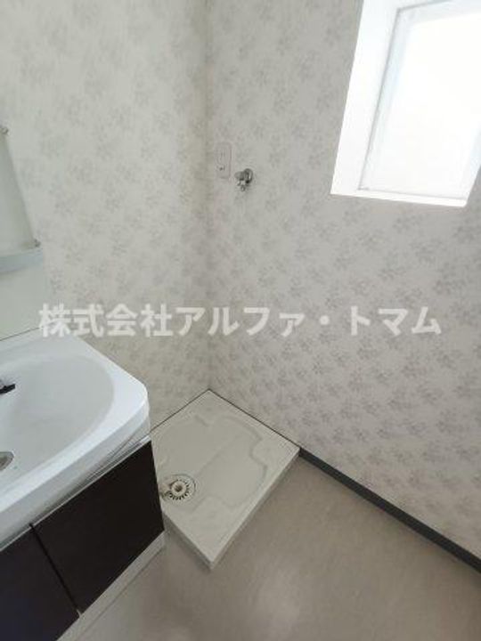 LEEZEN常磐の内装