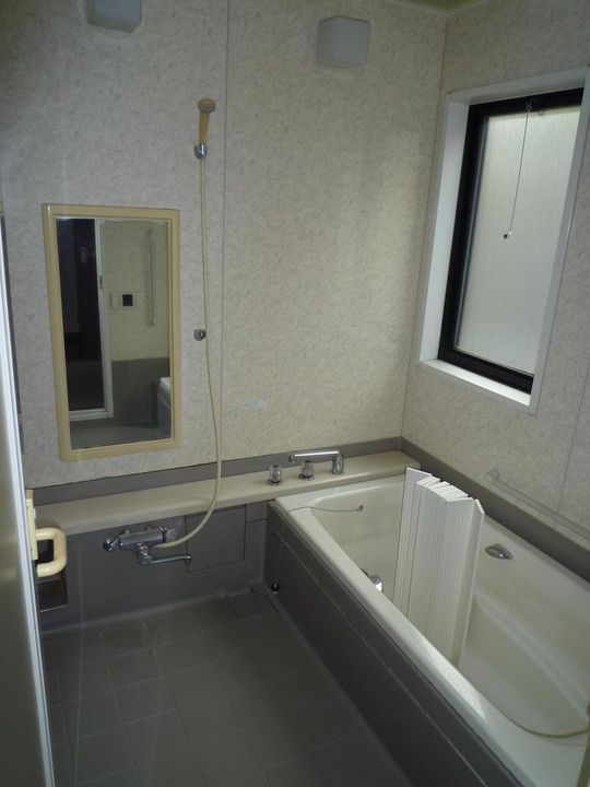 新潟県新潟市東区中島2(一戸建)の賃貸物件の風呂