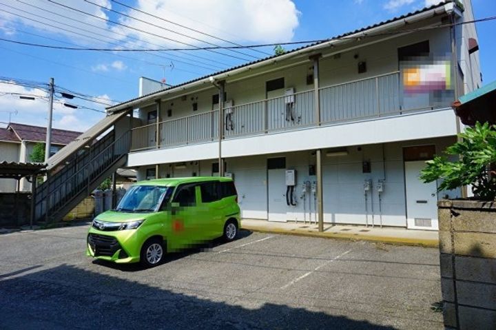 カズハイツの外観