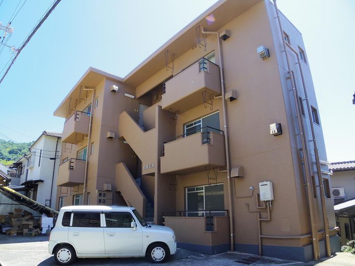 白島ビルの外観