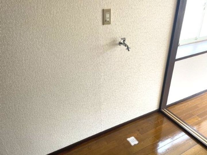 秋田県湯沢市清水町1(アパート)の賃貸物件の内装