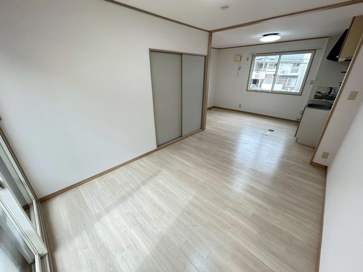 セジュール杉本Aの居間