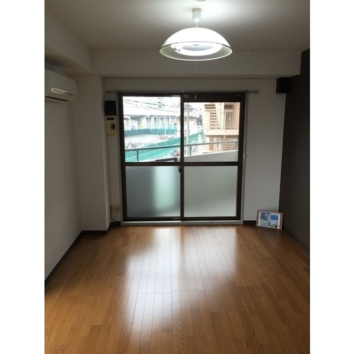 ラガールあびこの居間