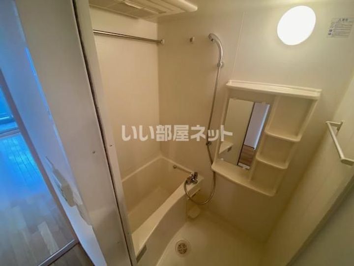 兵庫県神戸市中央区東川崎町7(マンション)の賃貸物件の風呂