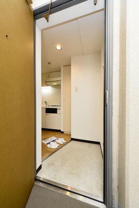 リバーサイド八丁堀の玄関