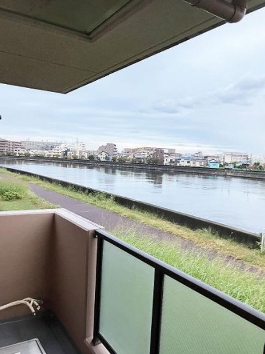 神奈川県横浜市鶴見区鶴見中央3(マンション)の賃貸物件の内装