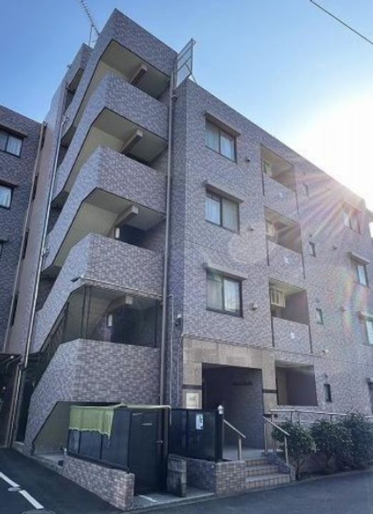 神奈川県横浜市鶴見区鶴見中央3(マンション)の賃貸物件の外観