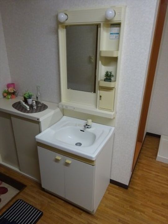 山城コーポB号棟の内装