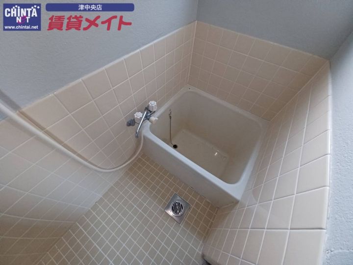 コーポ花の木荘の風呂