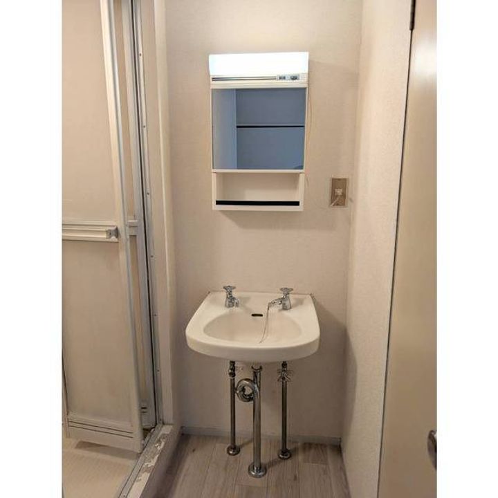 ガーデンコーポ江津の内装