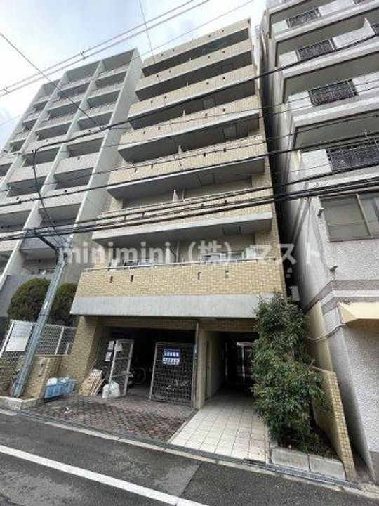エクセレント大国町の外観