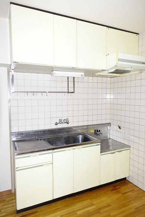 中央ビルのキッチン