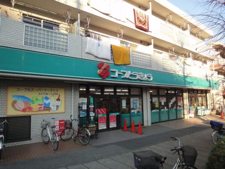 シルビアIIの周辺