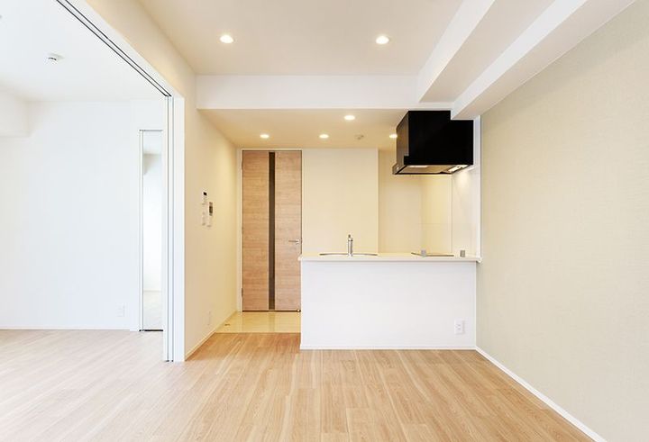 ブルーミング西麻布の居間