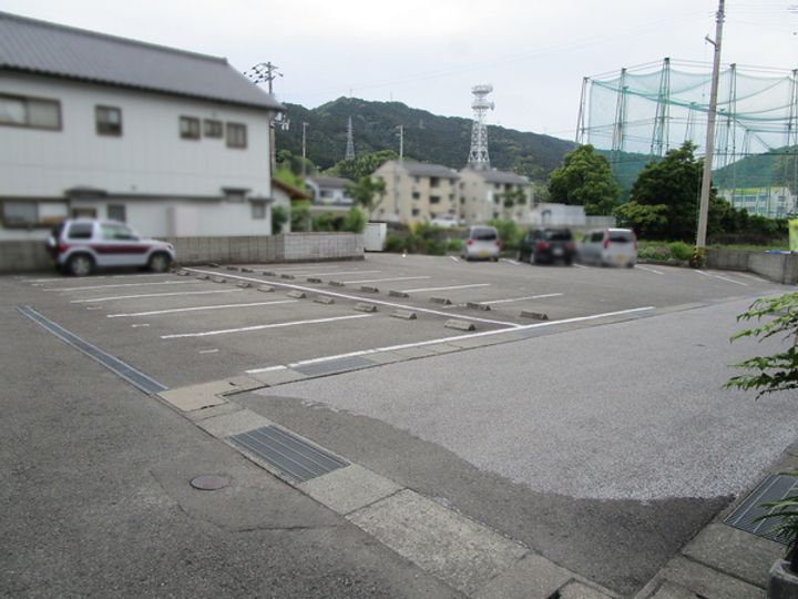 ファミール・ビレジ C棟の地図