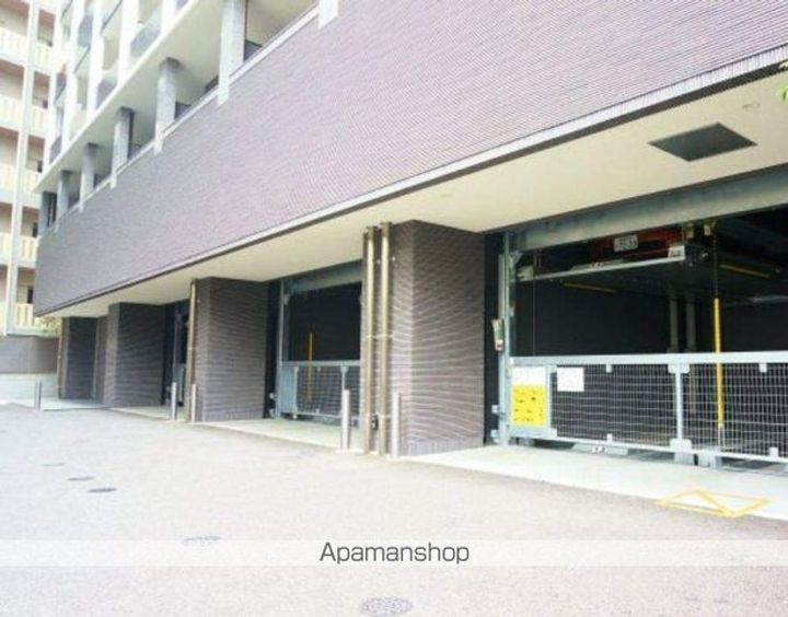 エンクレスト天神MERSの地図