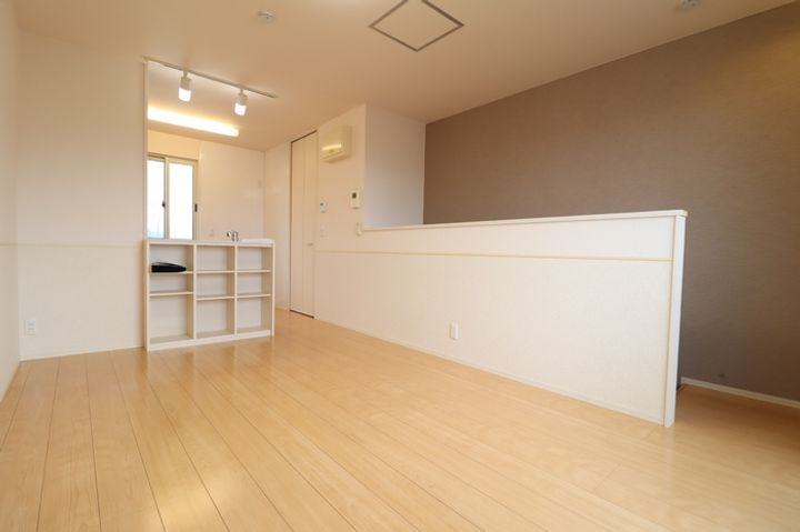 石川県野々市市新庄3(一戸建)の賃貸物件の居間