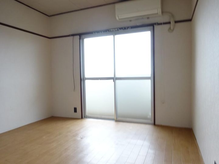 習志野台12街区8号棟の内装