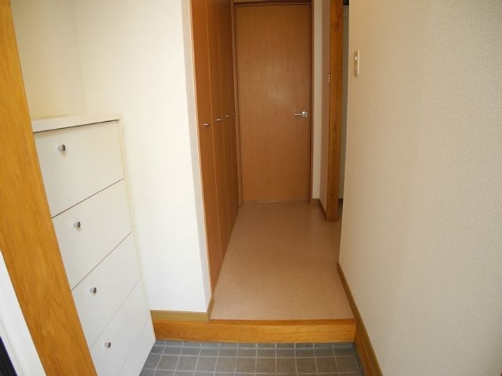ゆたりハイツの玄関