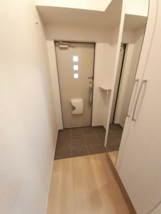 佐賀県鳥栖市布津原町(アパート)の賃貸物件の玄関