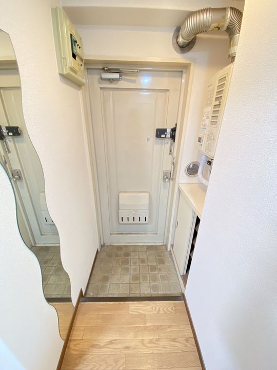 レジデンス検見川の玄関