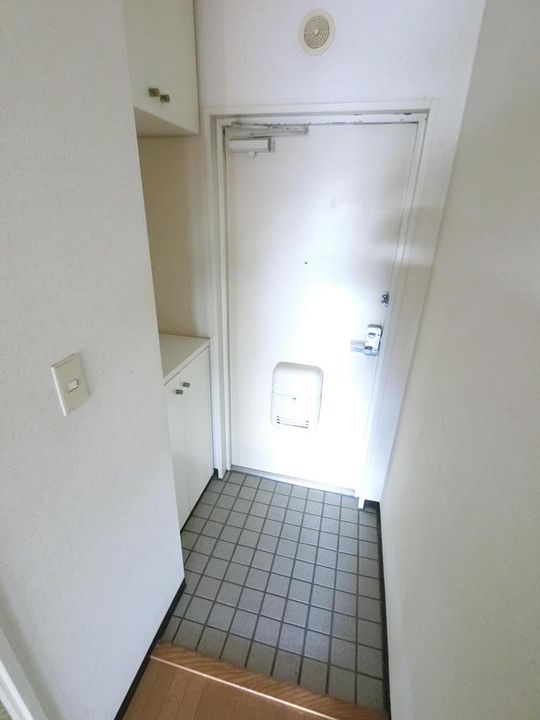 神奈川県横浜市港北区日吉3(マンション)の賃貸物件の玄関