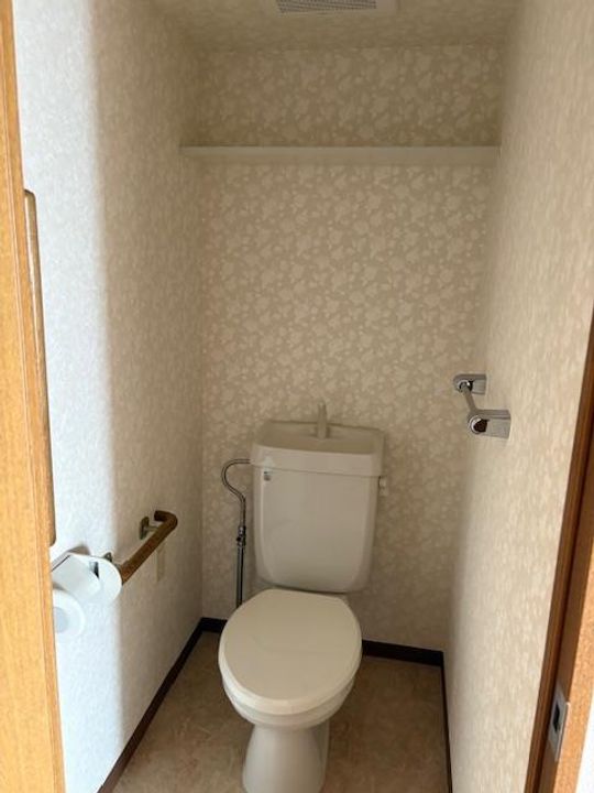 萬家第二ビルの内装