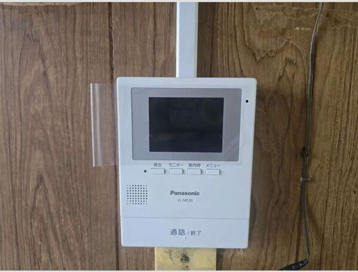 レジリエンス三里の内装