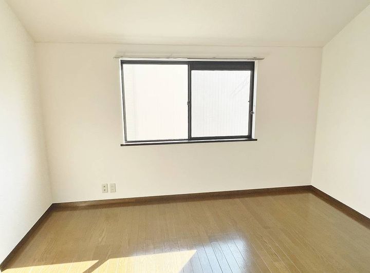 東京都世田谷区新町1(アパート)の賃貸物件の居間