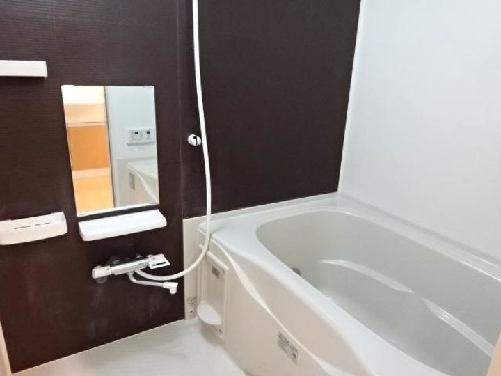 フィオーレ 新開の風呂