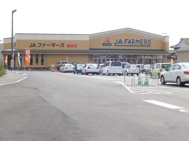 パストラールの周辺