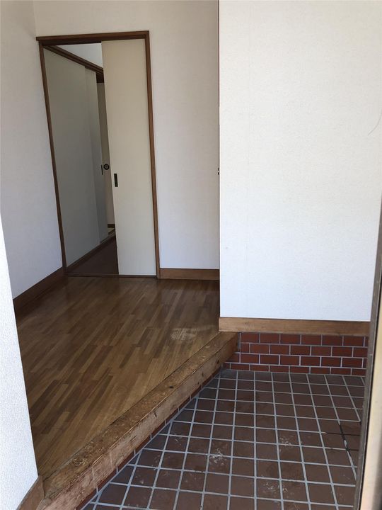 福島県いわき市平中神谷字宿畑(一戸建)の賃貸物件の玄関