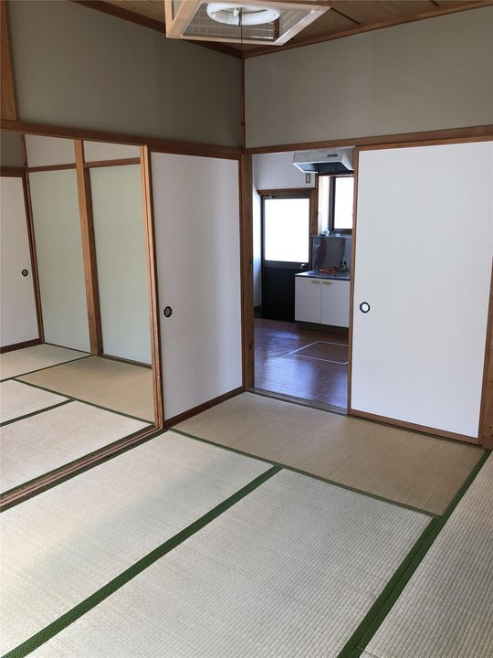 福島県いわき市平中神谷字宿畑(一戸建)の賃貸物件の居間