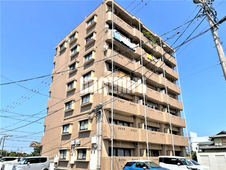 メゾンブローニュ 8の外観