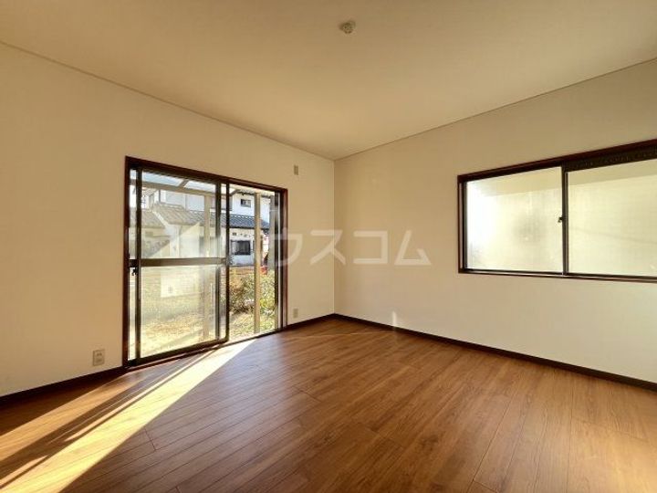 千葉県野田市岩名1(一戸建)の賃貸物件の居間