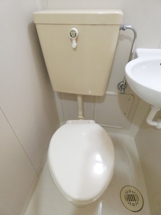 フジハウスIIの内装