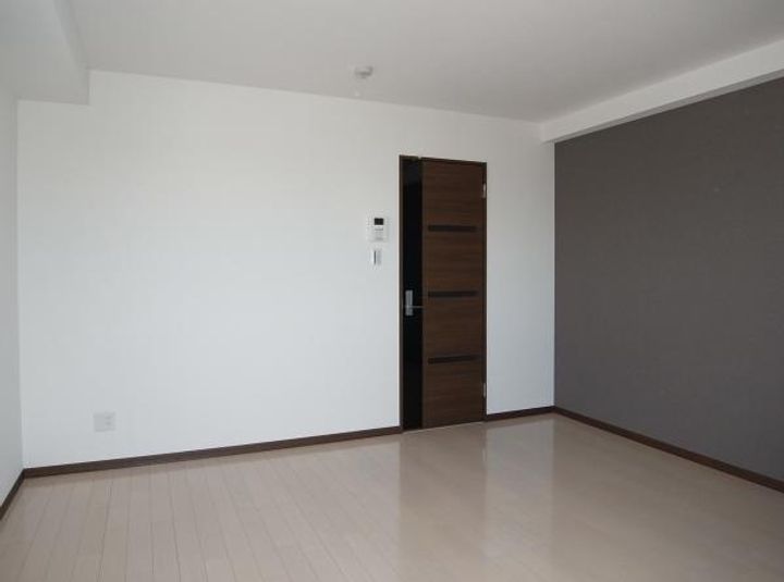 シンシア壱番館の居間