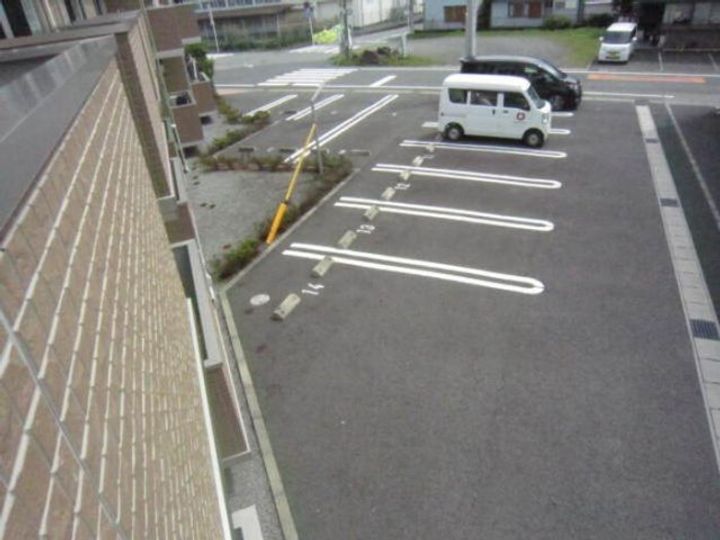 静岡県御殿場市新橋(一戸建)の賃貸物件の地図