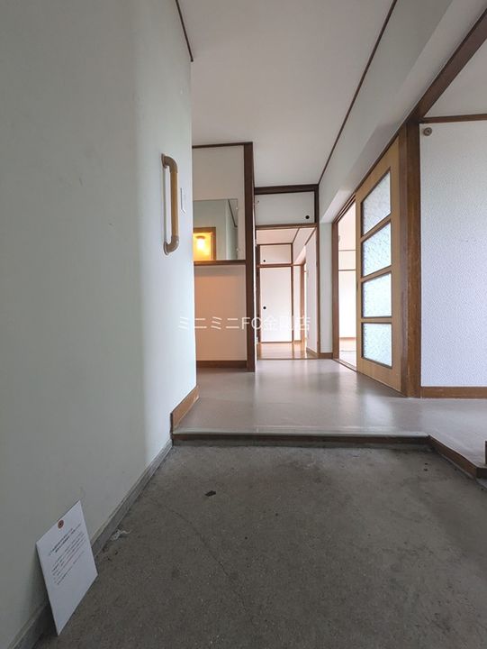 公団狭山住宅11号棟の内装