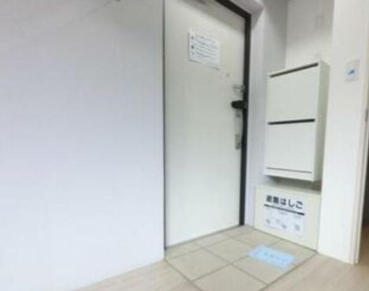プラチナフォルム中延EASTの玄関