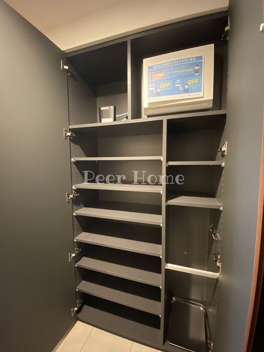 ラヴィエール千駄ヶ谷プレミアムレジデンスの玄関