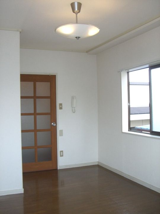 グランベリーハイツの居間