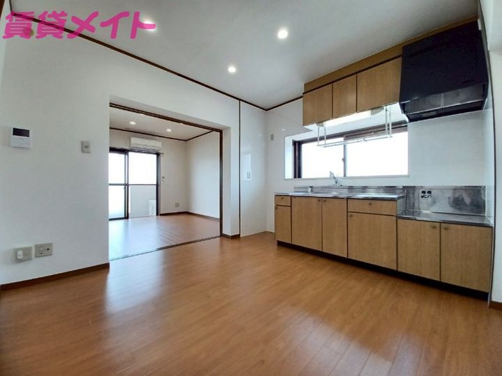 Bright Plaza B棟の居間